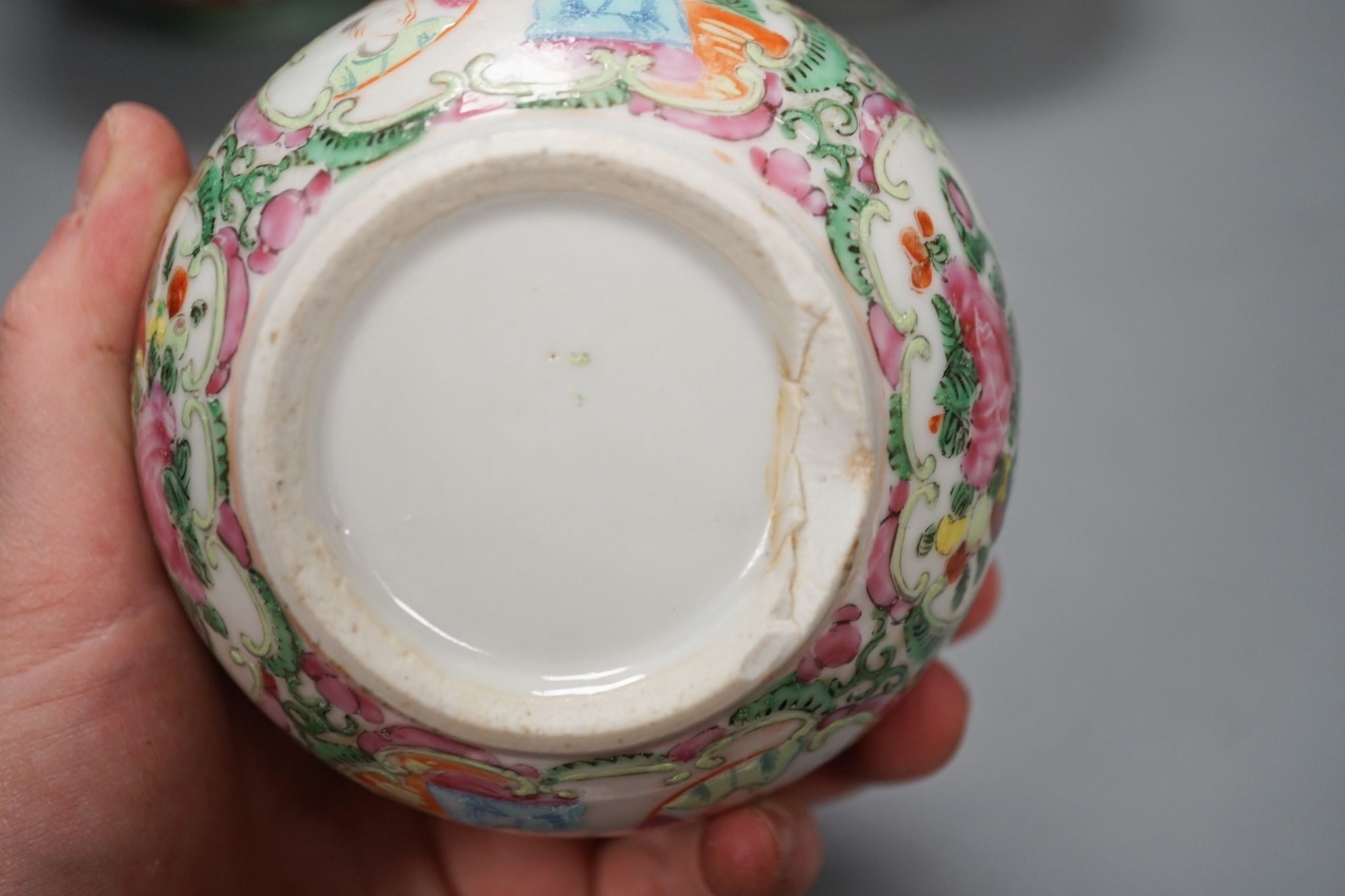 A Chinese famille rose box and cover, 9.7 cm diameter and a group of porcelain ‘chicken’ wares, Republic period